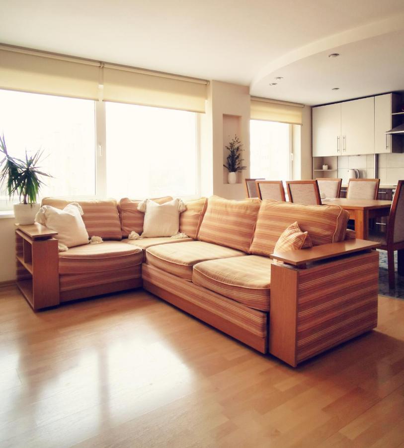 Amber Apartment เลียปาญา ภายนอก รูปภาพ
