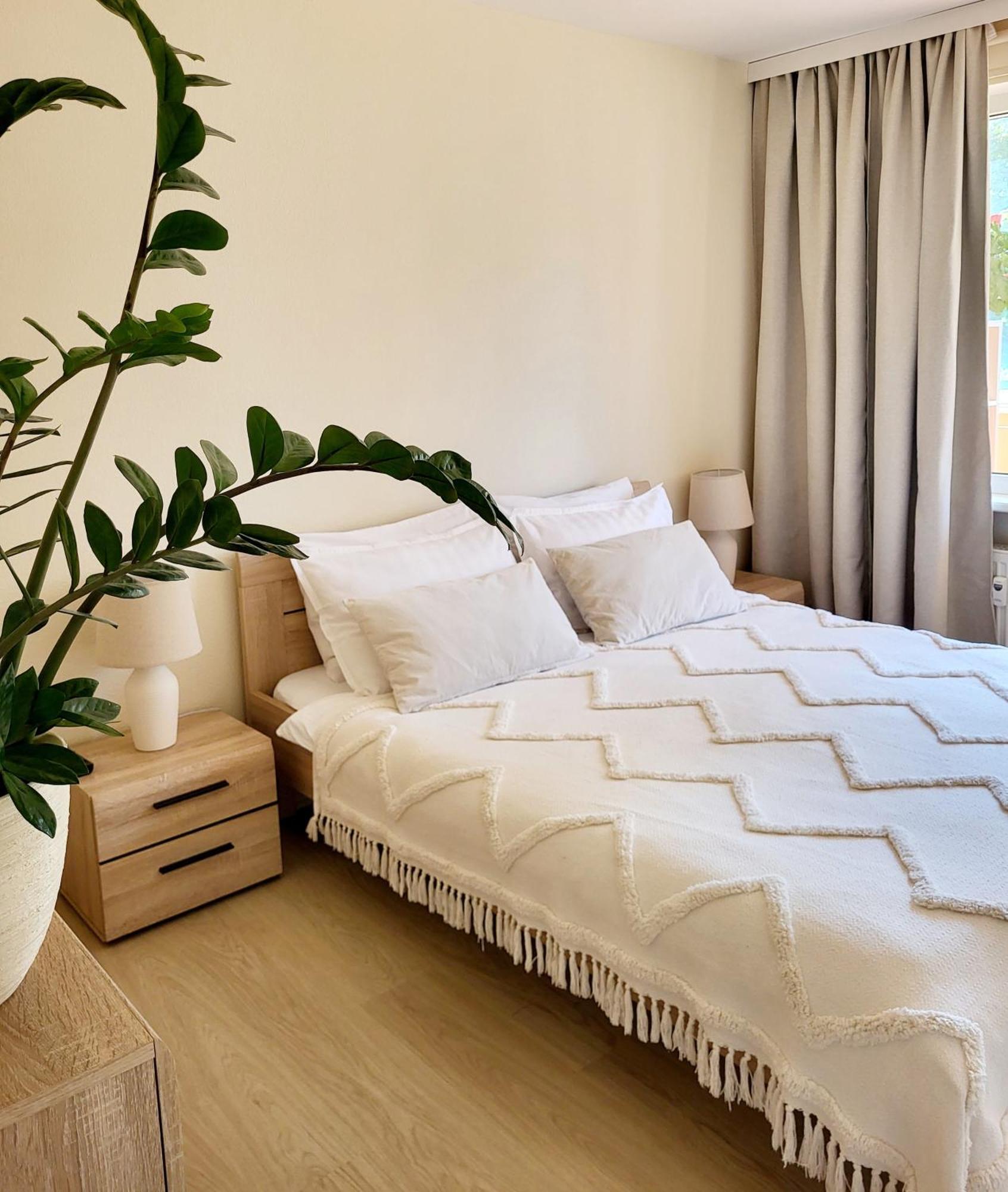 Amber Apartment เลียปาญา ภายนอก รูปภาพ